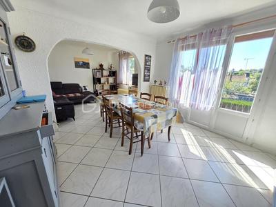 Pavillon - 100 m² - 5 pièces