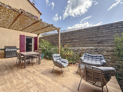 Maison - 90 m² - 4 pièces