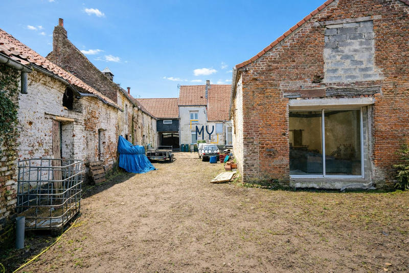 Ferme - 305 m² - 5 pièces