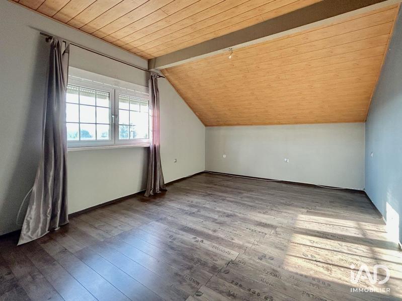 Maison - 174 m² - 5 pièces