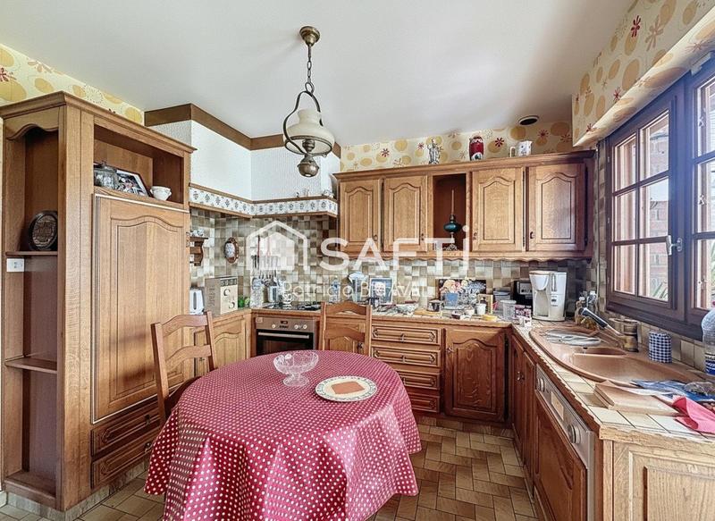 Maison - 91 m² - 5 pièces