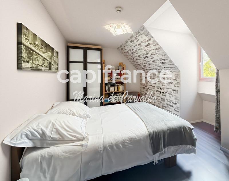 Maison - 142 m² - 8 pièces