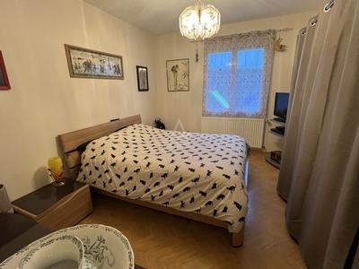 Maison - 91 m² - 4 pièces