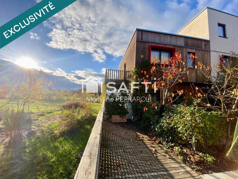 Maison - 98 m² - 4 pièces