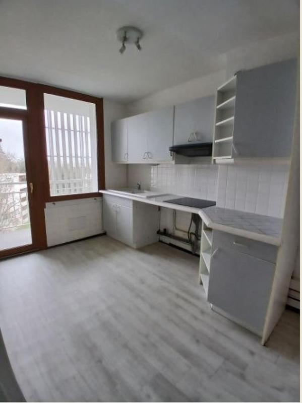 Appartement - 84 m² - 4 pièces