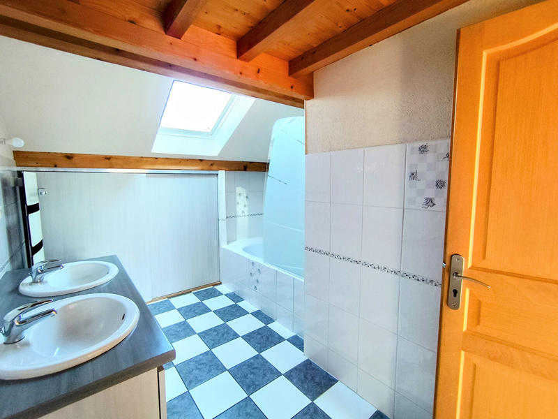 Appartement - 133 m² - 4 pièces