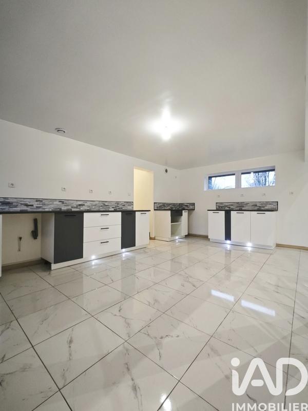 Maison - 140 m² - 6 pièces