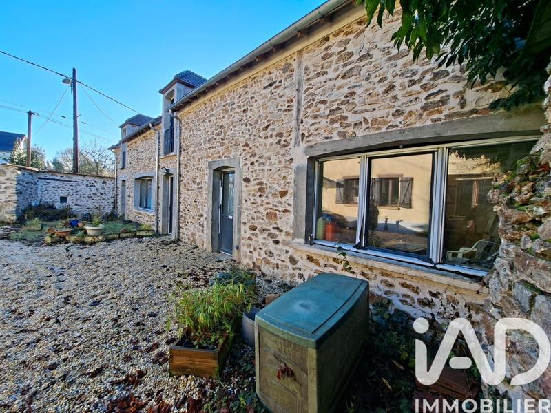 Maison - 309 m² - 11 pièces