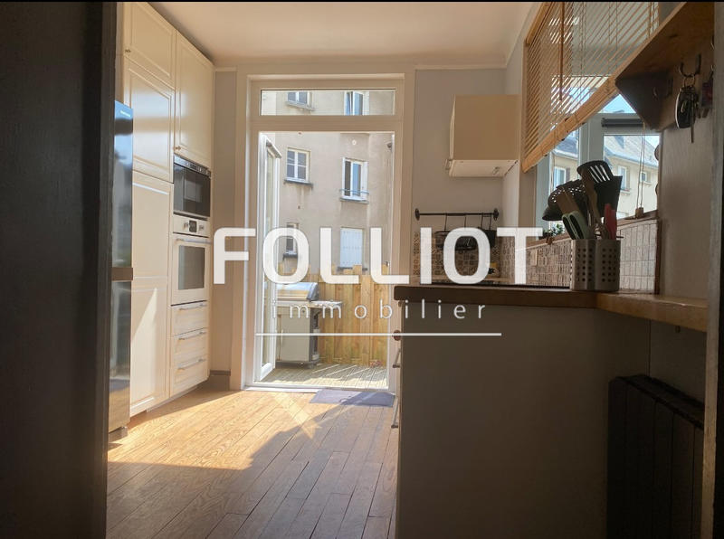 Appartement - 159 m² - 5 pièces