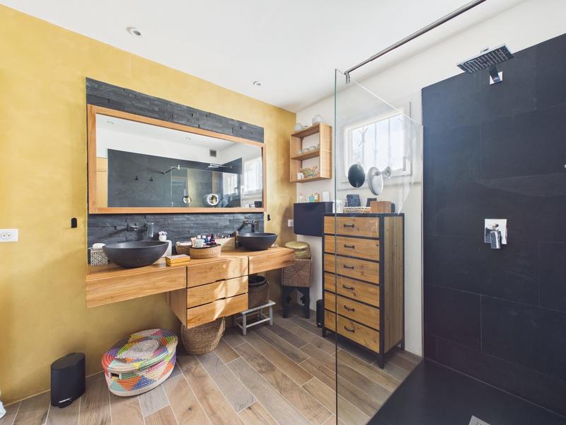 Appartement - 132 m² - 4 pièces