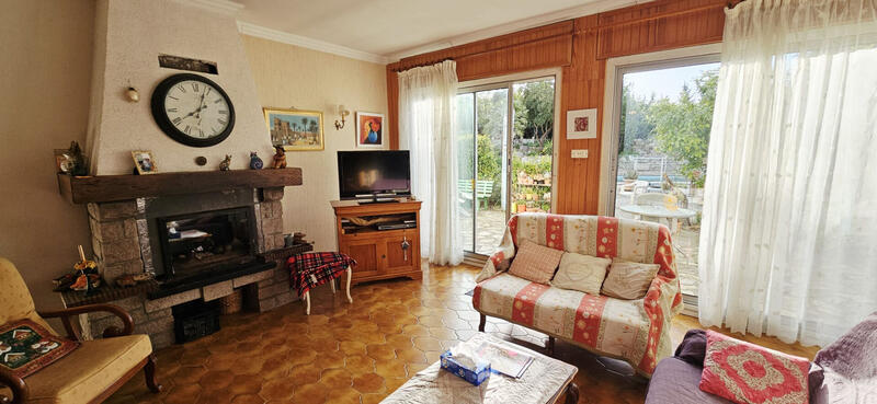 Maison - 176 m² - 7 pièces