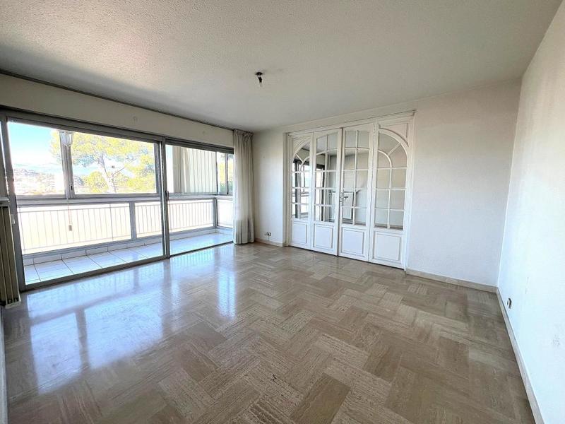 Appartement - 86 m² - 4 pièces