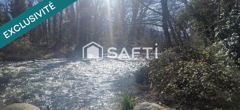 Maison - 300 m² - 10 pièces