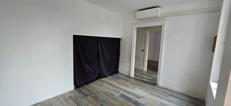 Maison - 227 m² - 10 pièces