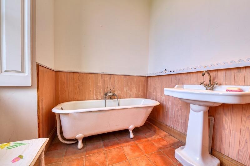 Maison de maîtres - 500 m² - 17 pièces