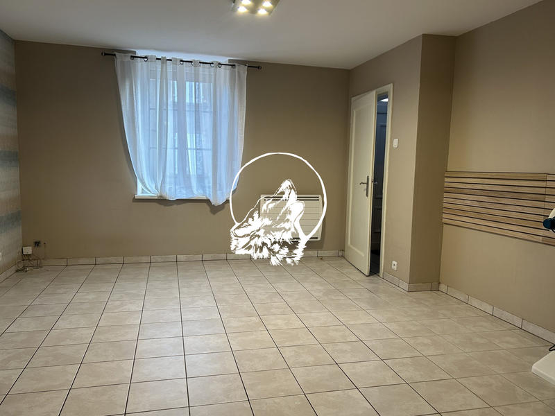 Maison - 87 m² - 4 pièces