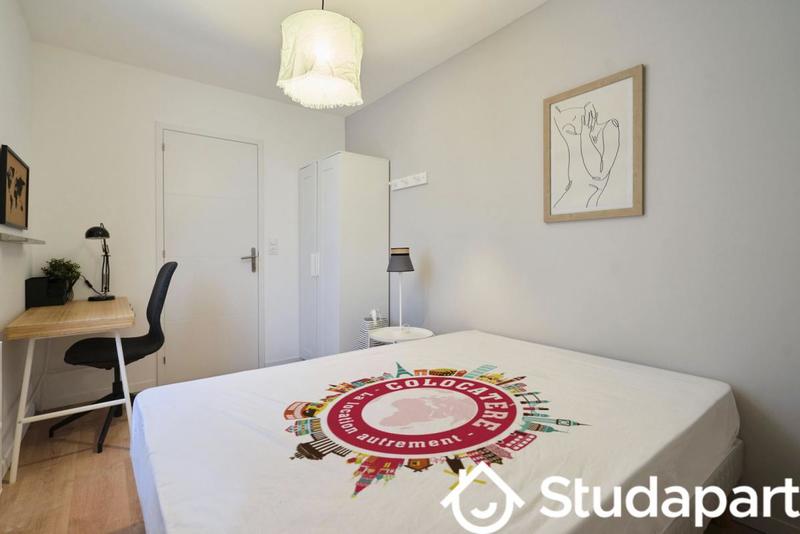 Chambre - 15 m² - 1 pièce