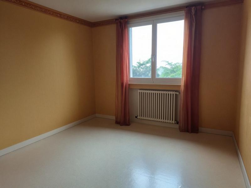 Appartement - 81 m² - 3 pièces