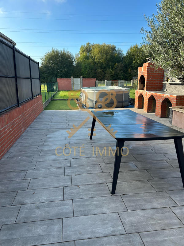 Maison - 95 m² - 4 pièces