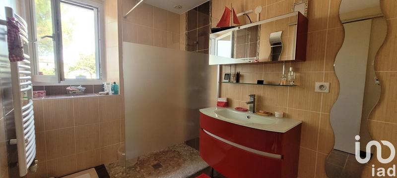 Maison - 240 m² - 10 pièces