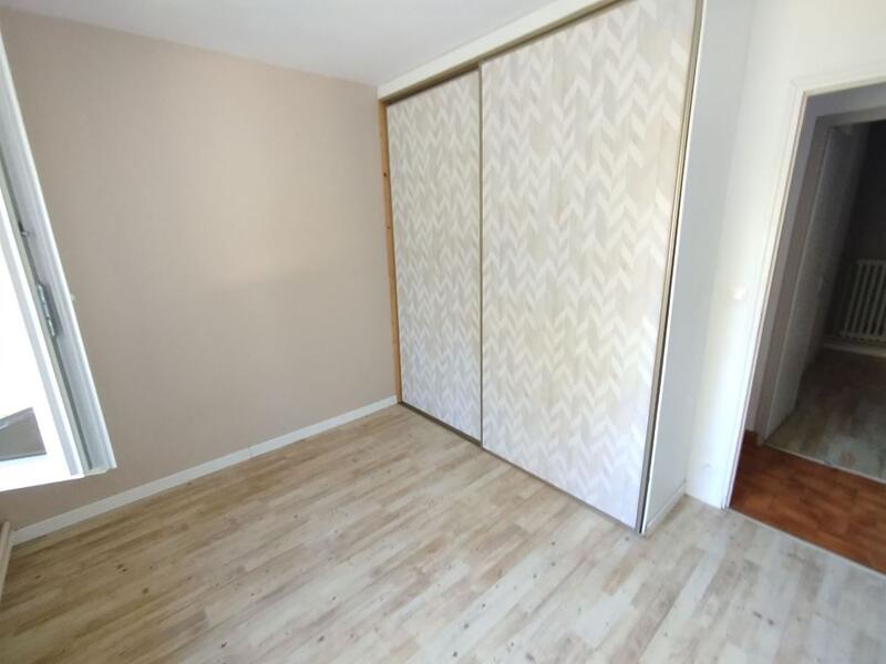 Pavillon - 90 m² - 4 pièces