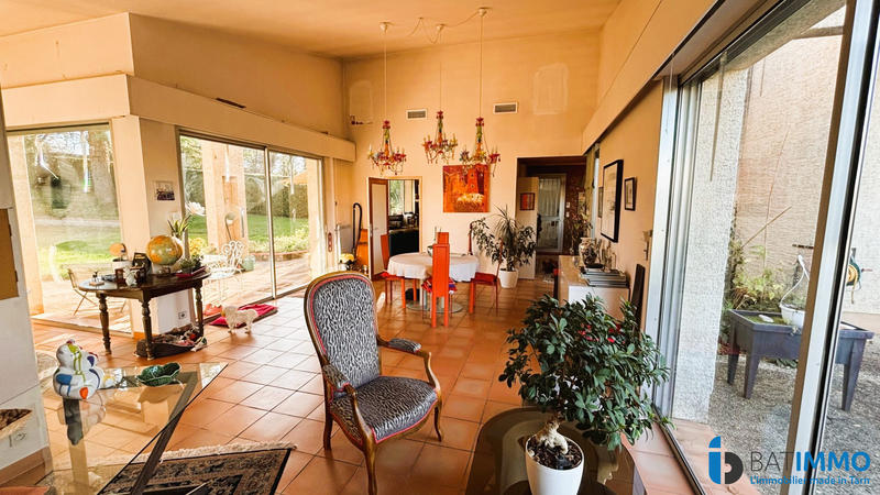 Maison - 188 m² - 5 pièces