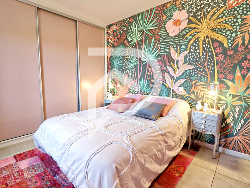 Villa - 164 m² - 8 pièces