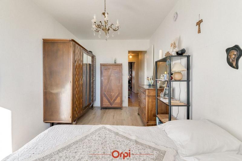 Appartement - 90 m² - 4 pièces