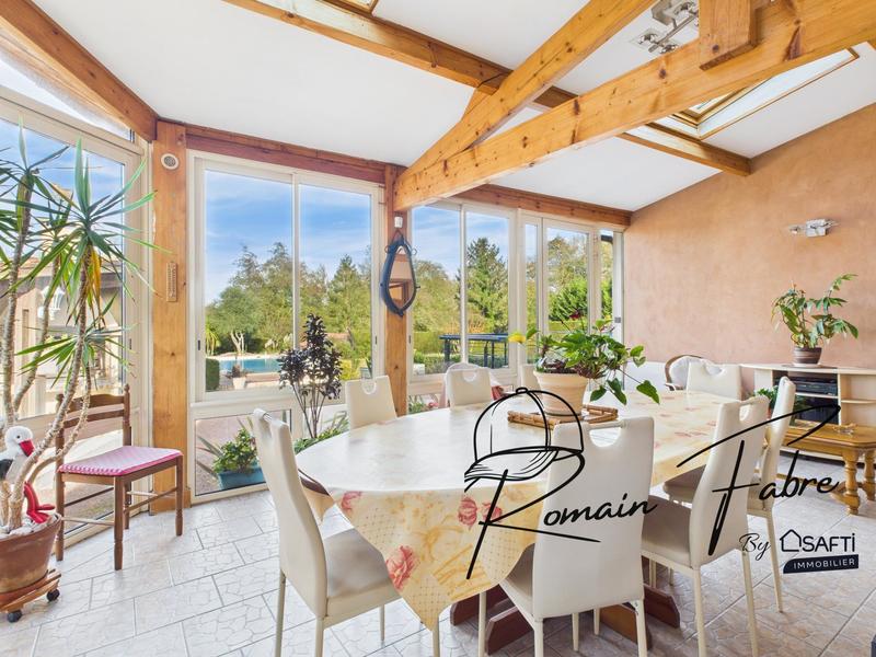 Maison - 153 m² - 7 pièces