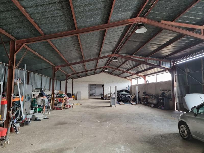 Appartement - 502 m² - 2 pièces