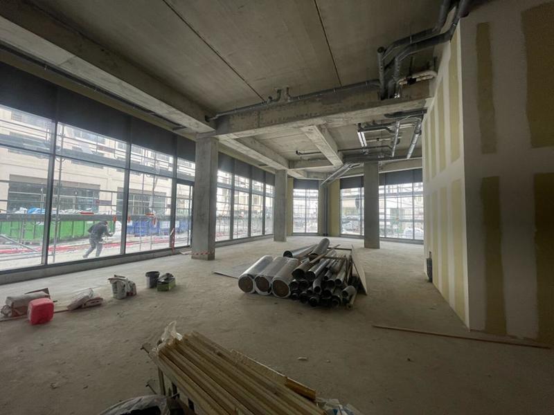 Local commercial - 427 m²