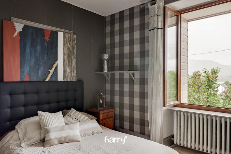 Maison - 548 m² - 13 pièces