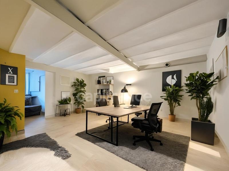 Local d'activité / Entrepôt - 192 m² - 4 pièces