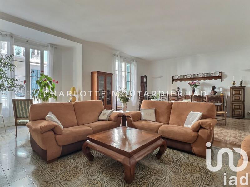 Appartement - 158 m² - 5 pièces