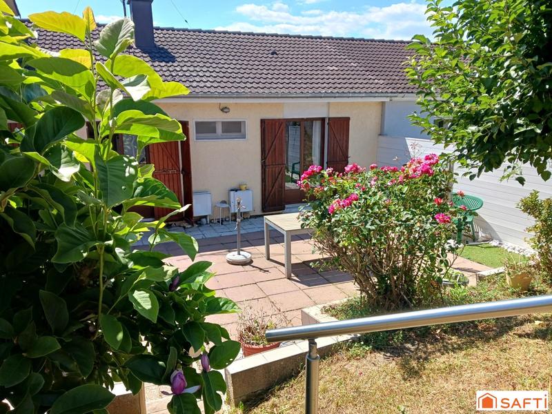 Maison - 104 m² - 5 pièces