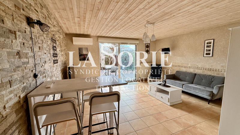 Appartement - 84 m² - 4 pièces