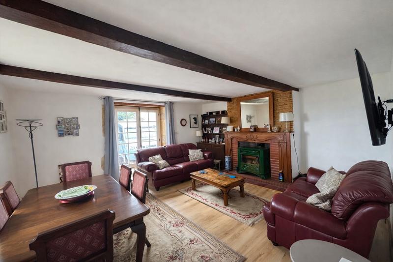 Maison - 152 m² - 6 pièces