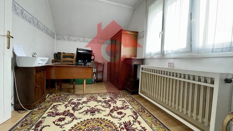 Pavillon - 158 m² - 8 pièces