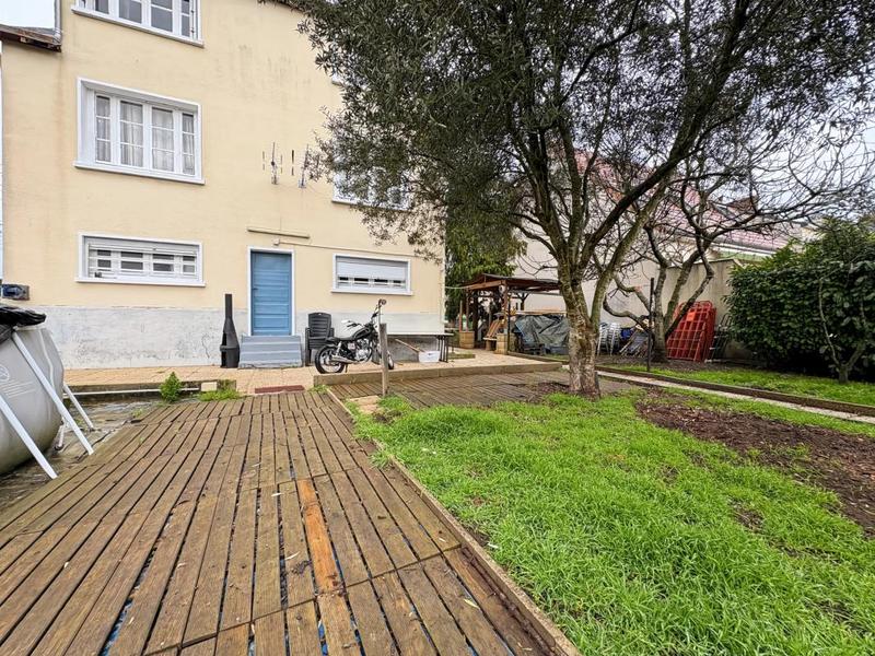 Maison - 100 m² - 6 pièces