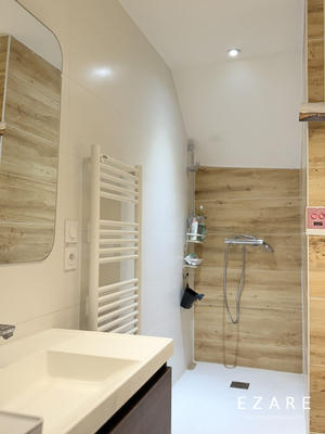 Appartement - 95 m² - 3 pièces