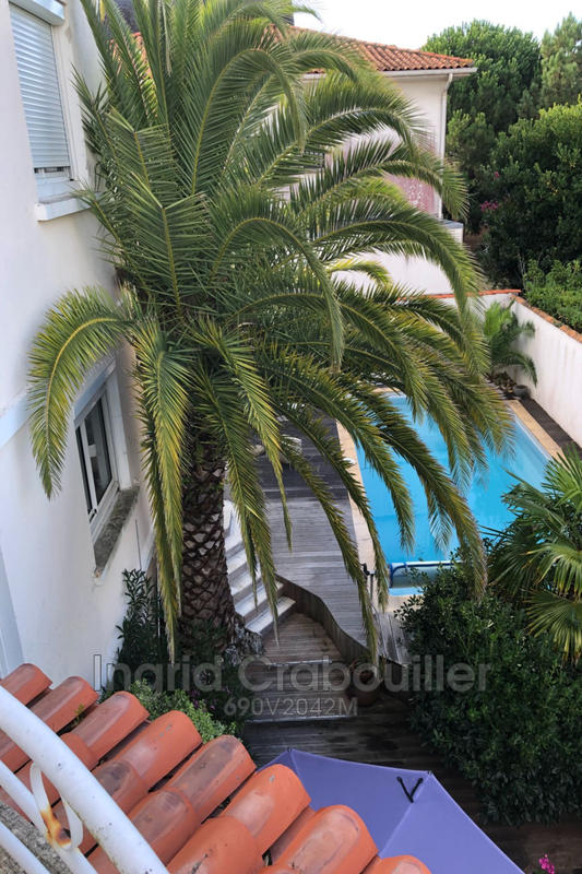 Villa - 250 m² - 9 pièces