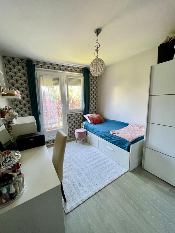 Appartement - 80 m² - 4 pièces