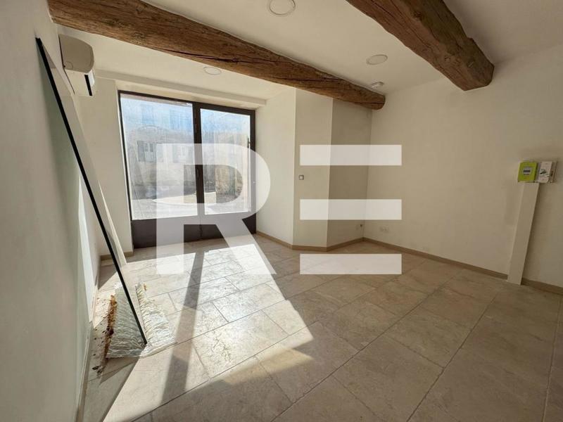 Local commercial - 20 m² - 2 pièces