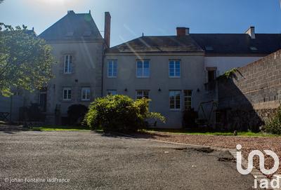 Maison de ville - 236 m² - 10 pièces