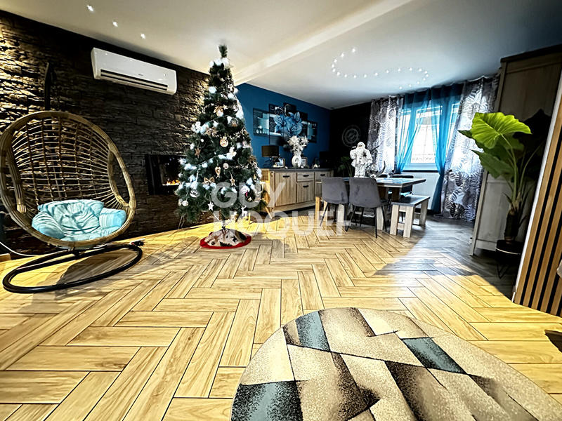 Maison - 146 m² - 9 pièces