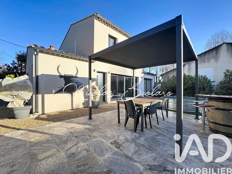 Maison - 186 m² - 5 pièces