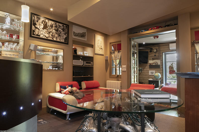 Hôtel particulier - 283 m² - 11 pièces