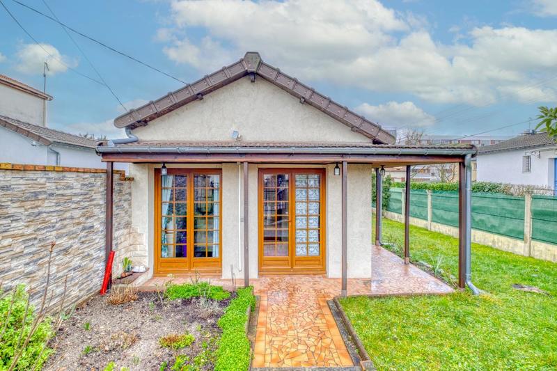 Maison - 85 m² - 4 pièces