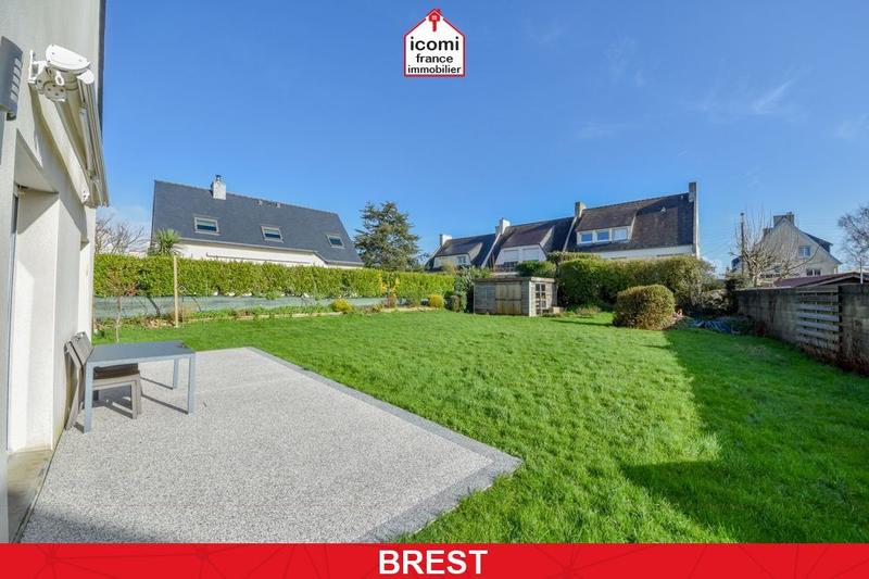 Maison - 185 m² - 8 pièces