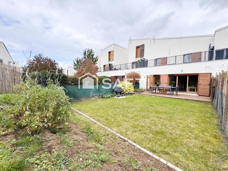 Maison - 87 m² - 5 pièces